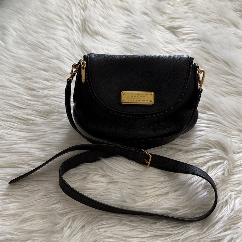 Marc by Marc Jacobs Natasha Black Leather Crossbody Bag - Picture 2 of 16